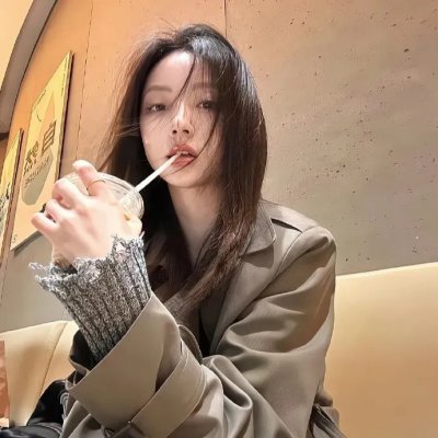 总之就是非常可爱～制服～